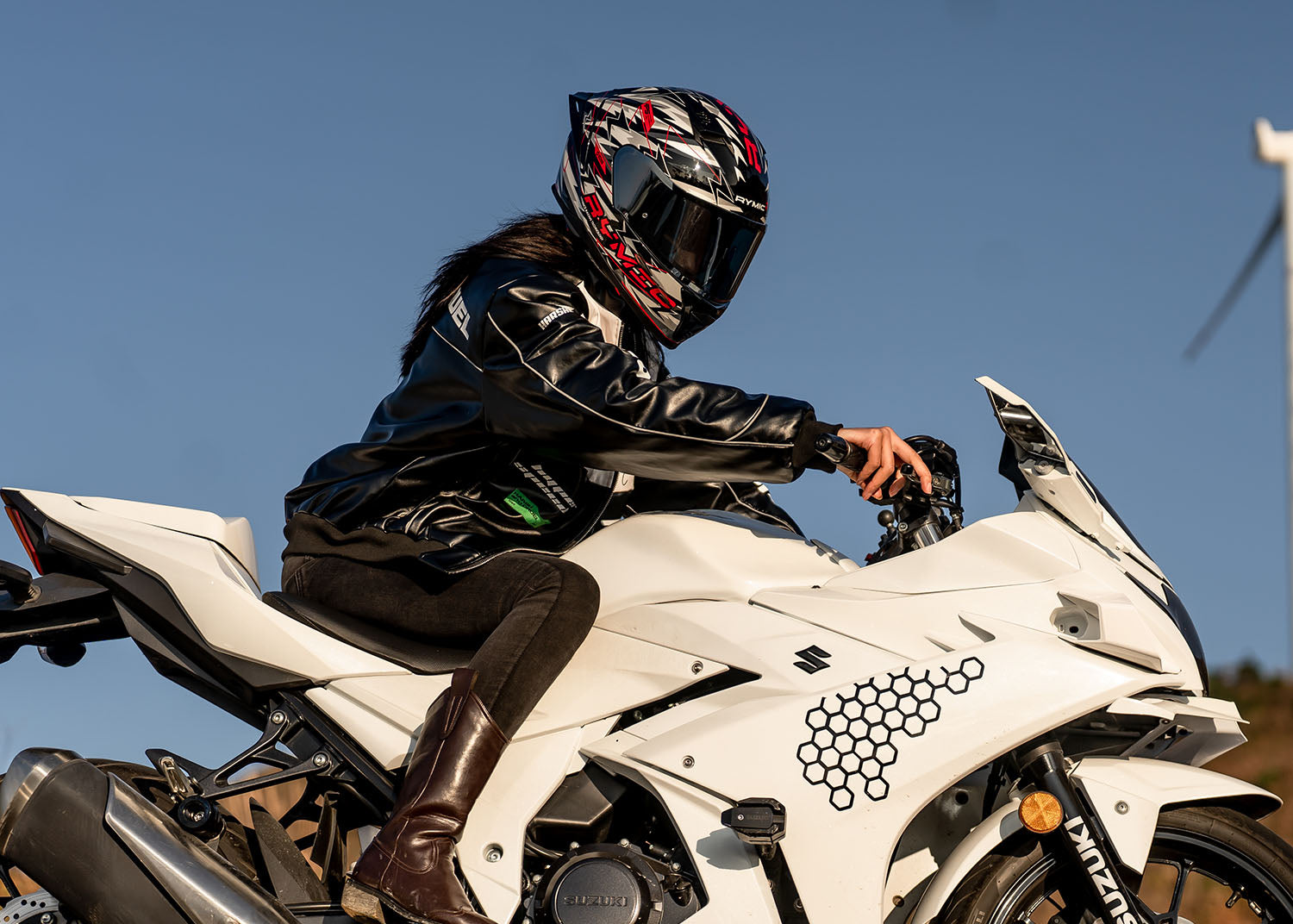 SR6 full face motorcycle helmet banner.