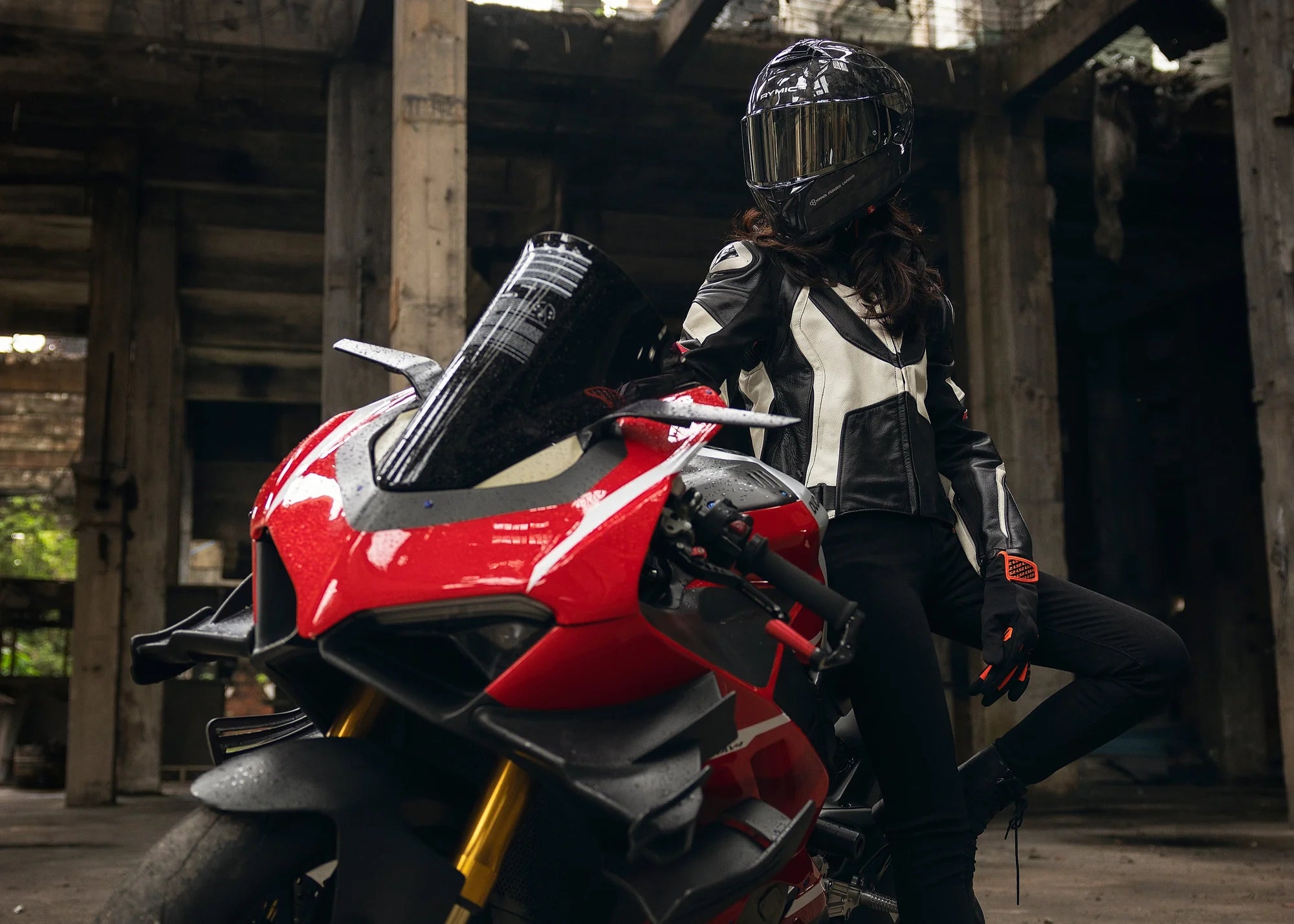 s-gt full face motorcycle helmet black banner.